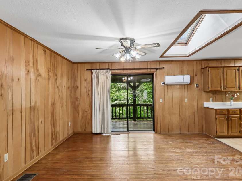 267 Caldwell Drive, Maggie Valley, NC 28751.  MLS# CAR4377603, YatesRealty ID 21278. 