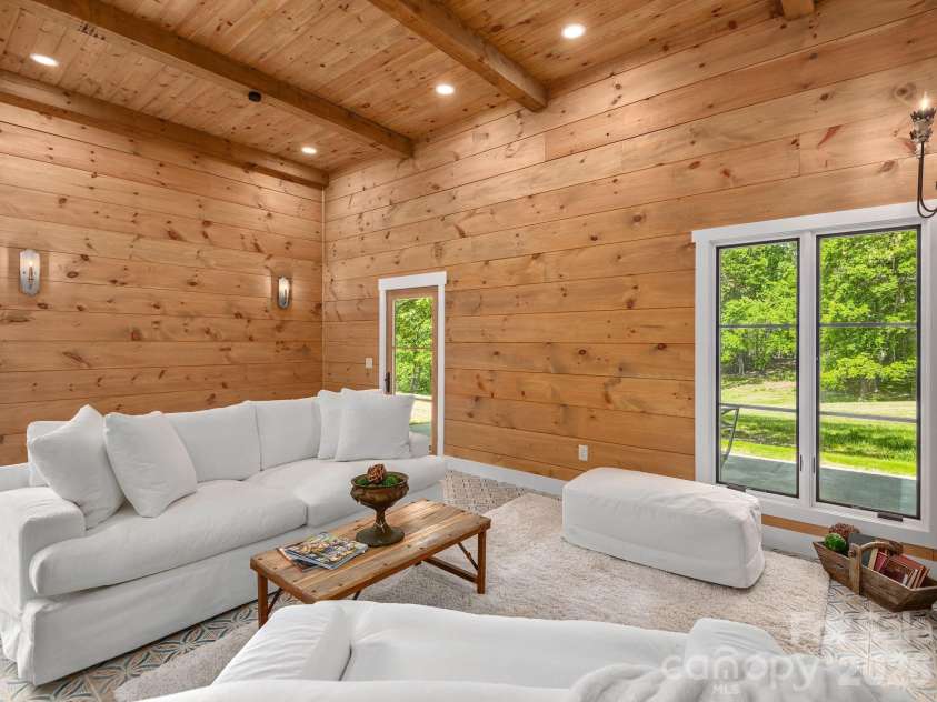 4546 Pine Log Road, Brasstown, NC 28902.  MLS# CAR4368222, YatesRealty ID 21279. 