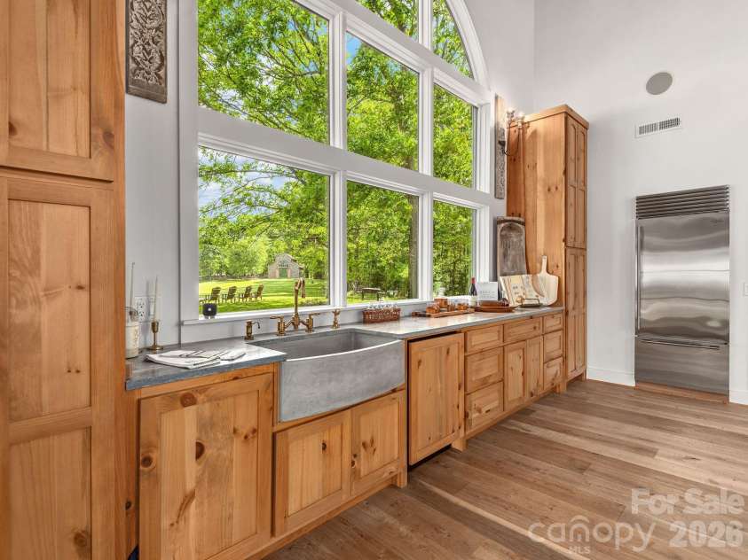 4546 Pine Log Road, Brasstown, NC 28902.  MLS# CAR4368222, YatesRealty ID 21279. 