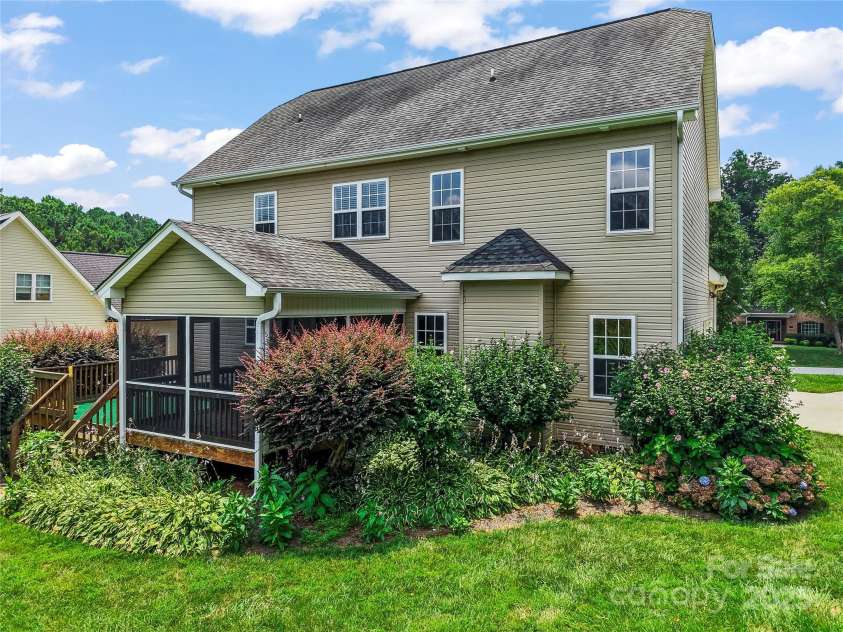 127 Arbor Hill Avenue, Mocksville, NC 27028.  MLS# CAR4285602, YatesRealty ID 2128. 