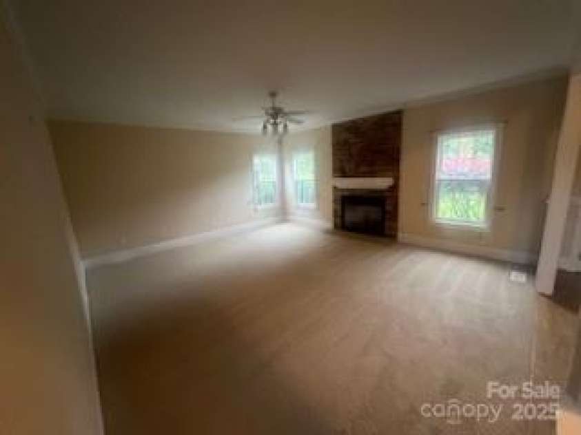 127 Arbor Hill Avenue, Mocksville, NC 27028.  MLS# CAR4285602, YatesRealty ID 2128. 