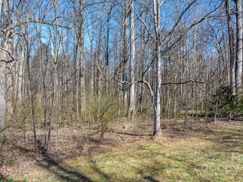 468 White Oak Branch Road, Statesville, NC 28625.  MLS# CAR4225027, YatesRealty ID 2128. 