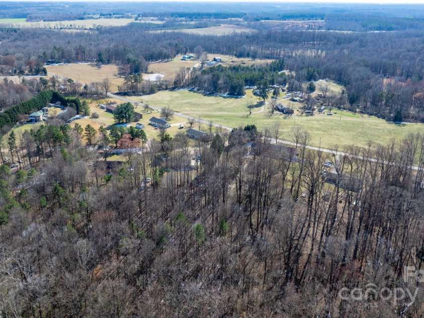 468 White Oak Branch Road, Statesville, NC 28625.  MLS# CAR4225027, YatesRealty ID 2128. 