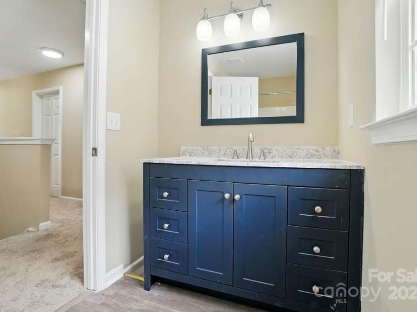 4982 Bentgrass Run Drive, Charlotte, NC 28269.  MLS# CAR4271129, YatesRealty ID 21280. 