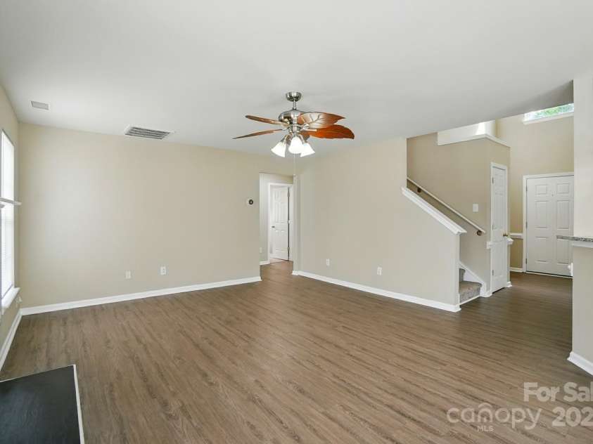 4982 Bentgrass Run Drive, Charlotte, NC 28269.  MLS# CAR4271129, YatesRealty ID 21280. 