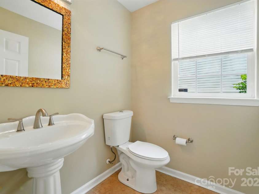 4982 Bentgrass Run Drive, Charlotte, NC 28269.  MLS# CAR4271129, YatesRealty ID 21280. 