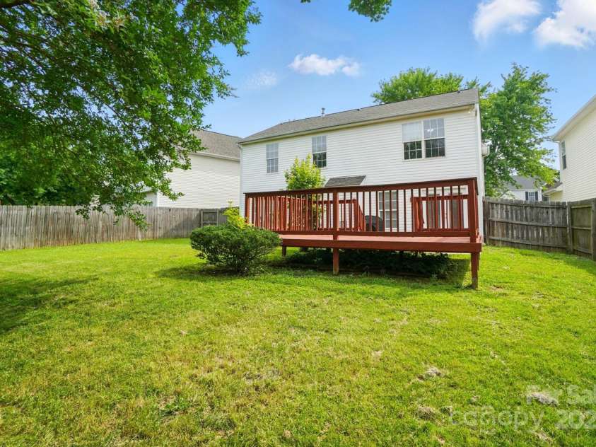 4982 Bentgrass Run Drive, Charlotte, NC 28269.  MLS# CAR4271129, YatesRealty ID 21280. 
