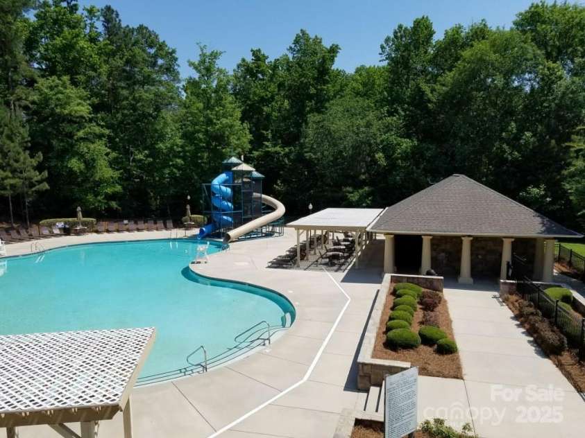 4982 Bentgrass Run Drive, Charlotte, NC 28269.  MLS# CAR4271129, YatesRealty ID 21280. 