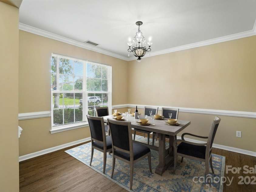 4982 Bentgrass Run Drive, Charlotte, NC 28269.  MLS# CAR4271129, YatesRealty ID 21280. This photo is virtually staged