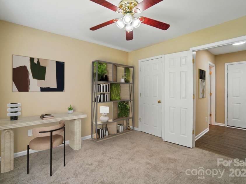 4982 Bentgrass Run Drive, Charlotte, NC 28269.  MLS# CAR4271129, YatesRealty ID 21280. This photo is virtually staged