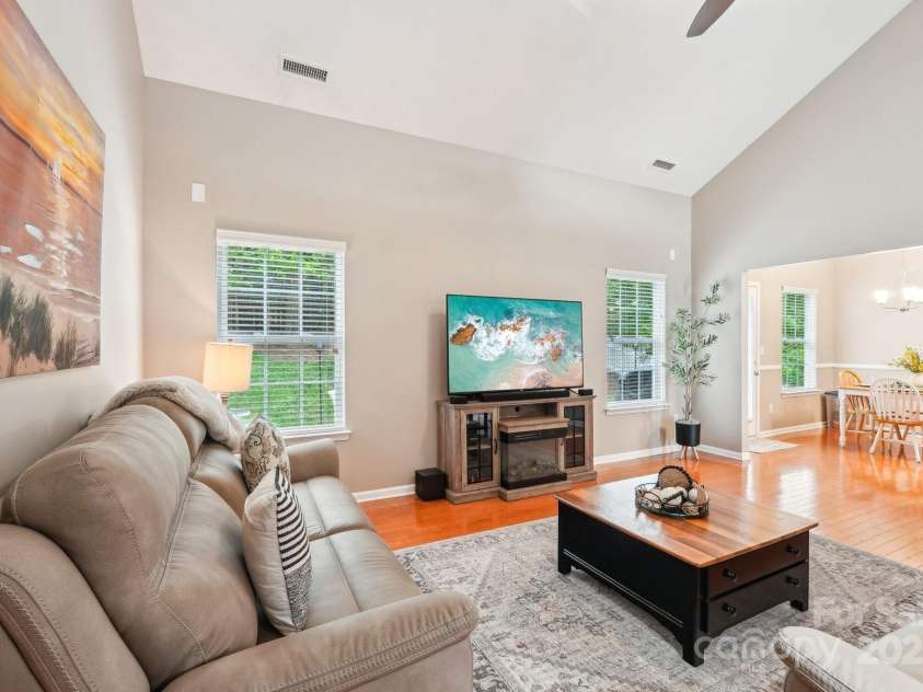 3032 Kilbeggan Drive, Clover, SC 29710.  MLS# CAR4252361, YatesRealty ID 21281. 