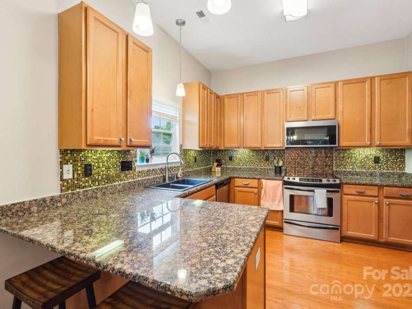 3032 Kilbeggan Drive, Clover, SC 29710.  MLS# CAR4252361, YatesRealty ID 21281. 