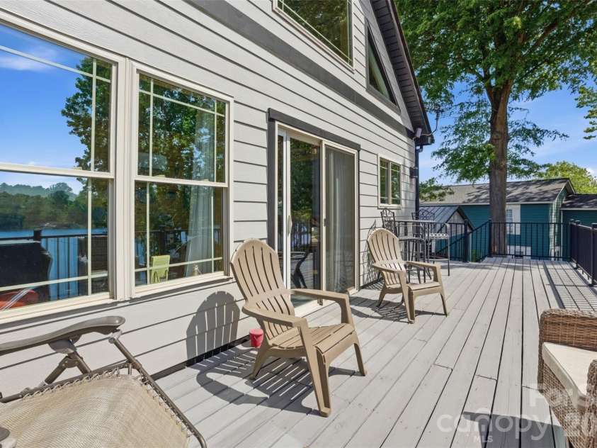 4473 Ridge Street, Claremont, NC 28610.  MLS# CAR4377656, YatesRealty ID 21281. 
