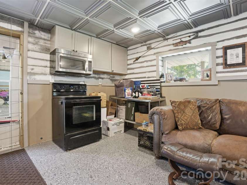 4473 Ridge Street, Claremont, NC 28610.  MLS# CAR4377656, YatesRealty ID 21281. 
