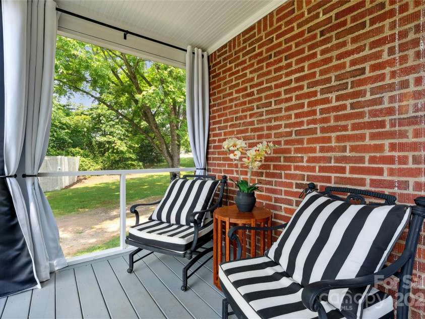 1302 Rutherford Street, Landrum, SC 29356.  MLS# CAR4265013, YatesRealty ID 21282. 