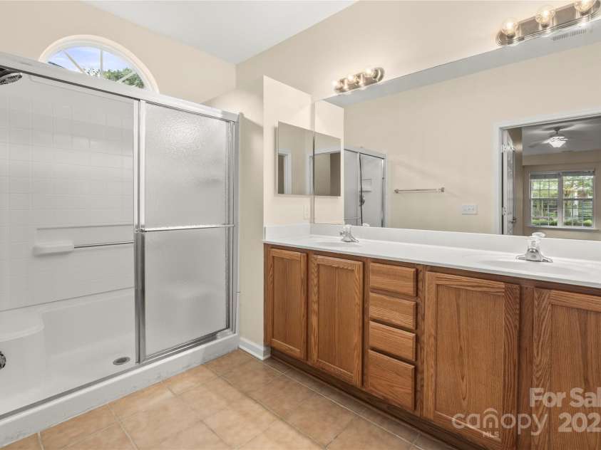 9430 Duckhorn Drive, Charlotte, NC 28277.  MLS# CAR4257670, YatesRealty ID 21283. 