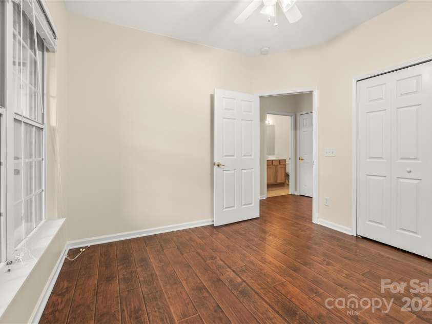 9430 Duckhorn Drive, Charlotte, NC 28277.  MLS# CAR4257670, YatesRealty ID 21283. 