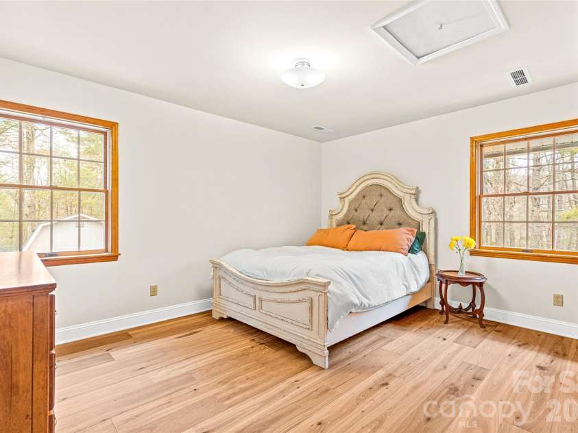 649 Upper Bailey Branch Road, Mars Hill, NC 28754.  MLS# CAR4344210, YatesRealty ID 21284. 