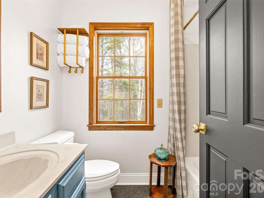 649 Upper Bailey Branch Road, Mars Hill, NC 28754.  MLS# CAR4344210, YatesRealty ID 21284. 