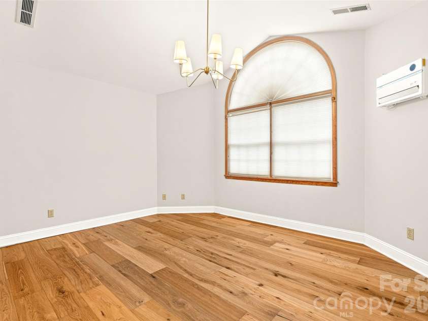 649 Upper Bailey Branch Road, Mars Hill, NC 28754.  MLS# CAR4344210, YatesRealty ID 21284. 