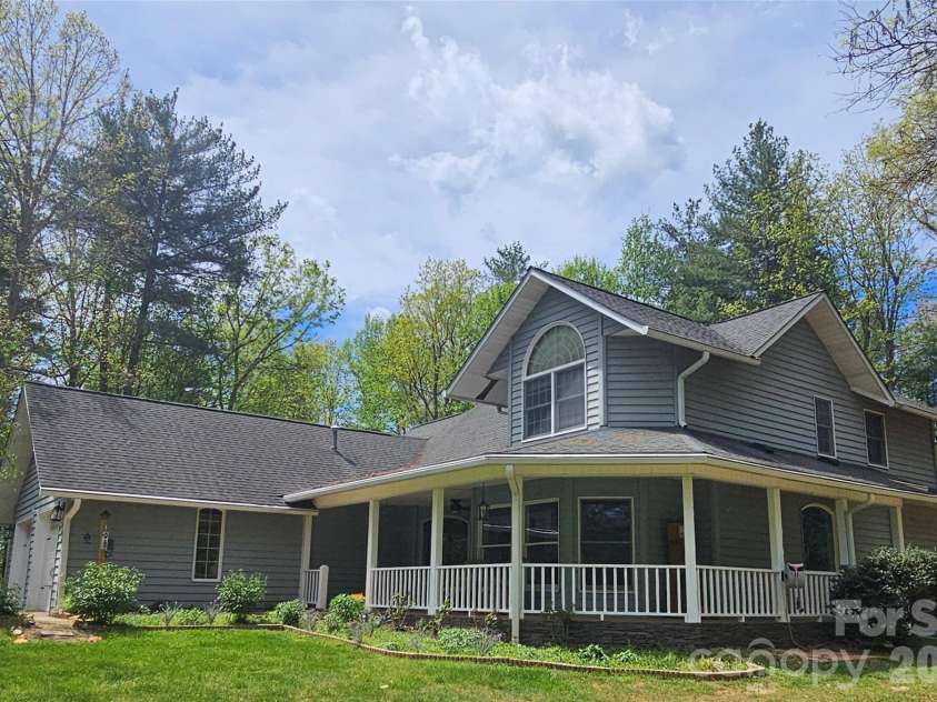 649 Upper Bailey Branch Road, Mars Hill, NC 28754.  MLS# CAR4344210, YatesRealty ID 21284. 