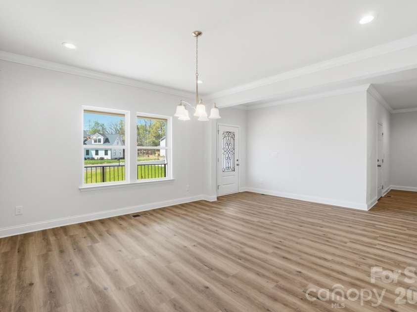 609 Muirfield Drive, Albemarle, NC 28001.  MLS# CAR4330489, YatesRealty ID 21287. 