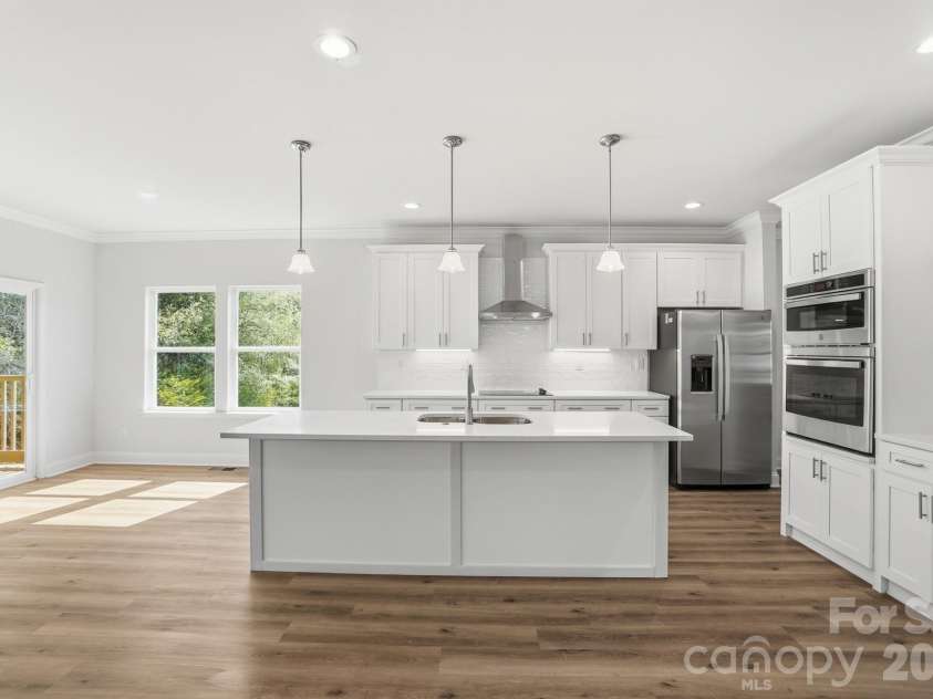 609 Muirfield Drive, Albemarle, NC 28001.  MLS# CAR4330489, YatesRealty ID 21287. 