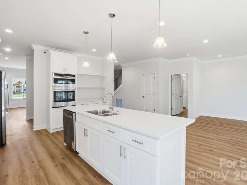 609 Muirfield Drive, Albemarle, NC 28001.  MLS# CAR4330489, YatesRealty ID 21287. 