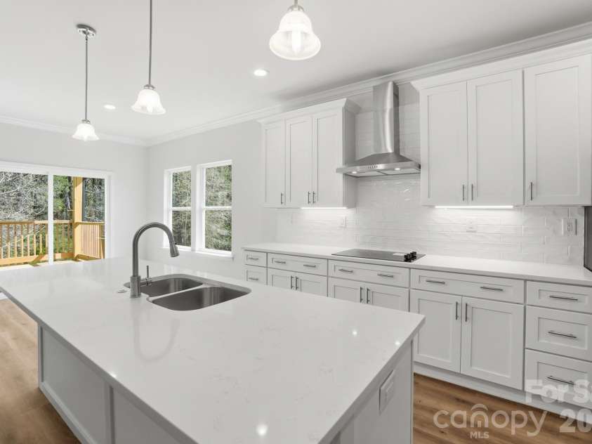 609 Muirfield Drive, Albemarle, NC 28001.  MLS# CAR4330489, YatesRealty ID 21287. 