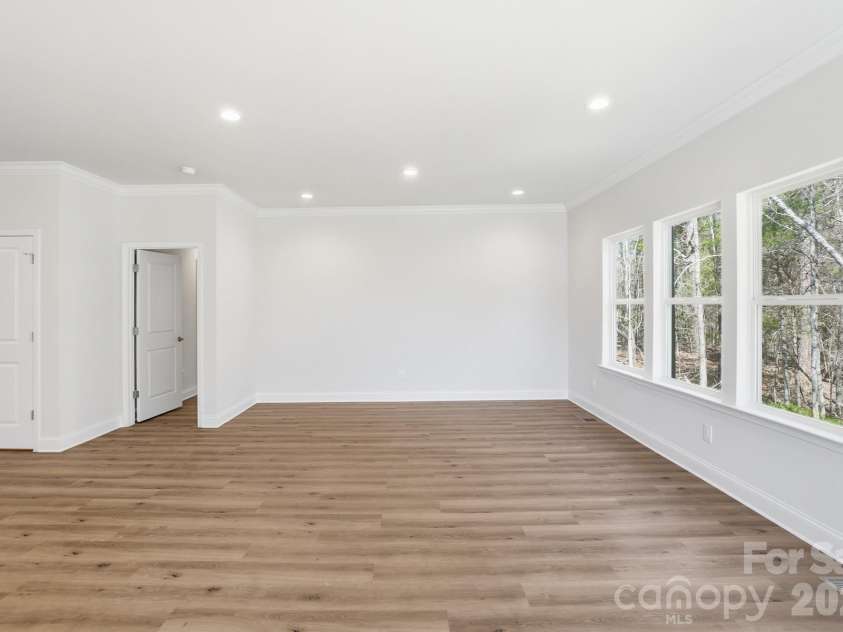 609 Muirfield Drive, Albemarle, NC 28001.  MLS# CAR4330489, YatesRealty ID 21287. 