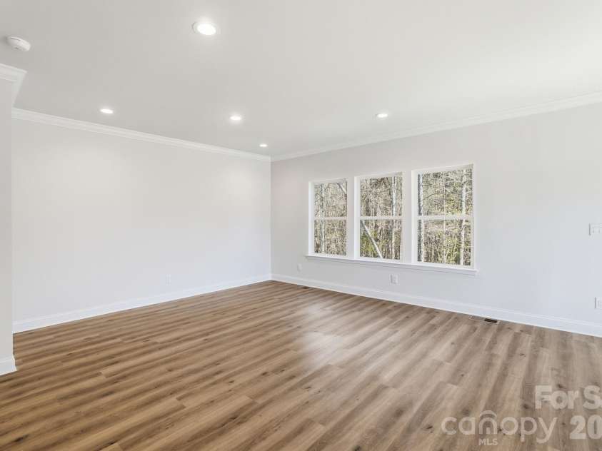 609 Muirfield Drive, Albemarle, NC 28001.  MLS# CAR4330489, YatesRealty ID 21287. 