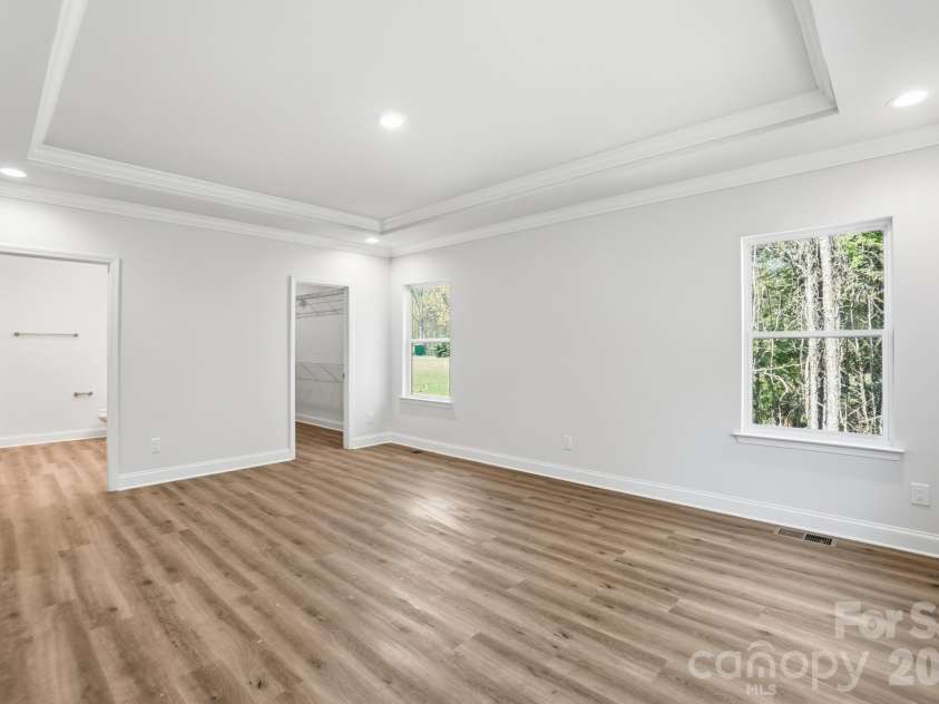 609 Muirfield Drive, Albemarle, NC 28001.  MLS# CAR4330489, YatesRealty ID 21287. 