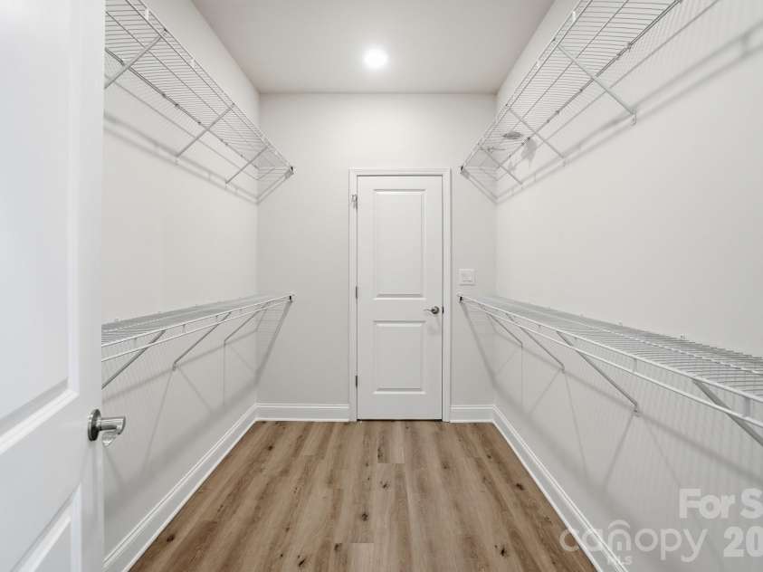 609 Muirfield Drive, Albemarle, NC 28001.  MLS# CAR4330489, YatesRealty ID 21287. 