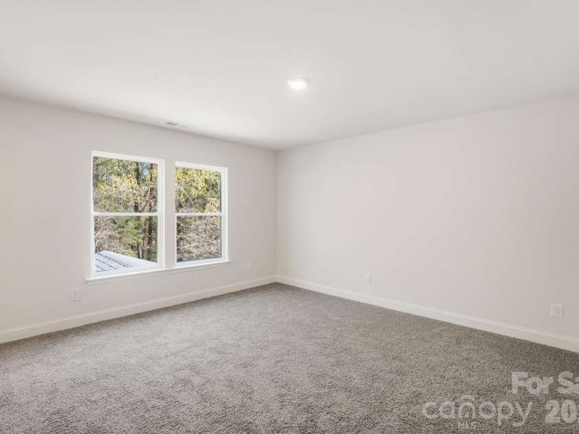609 Muirfield Drive, Albemarle, NC 28001.  MLS# CAR4330489, YatesRealty ID 21287. 