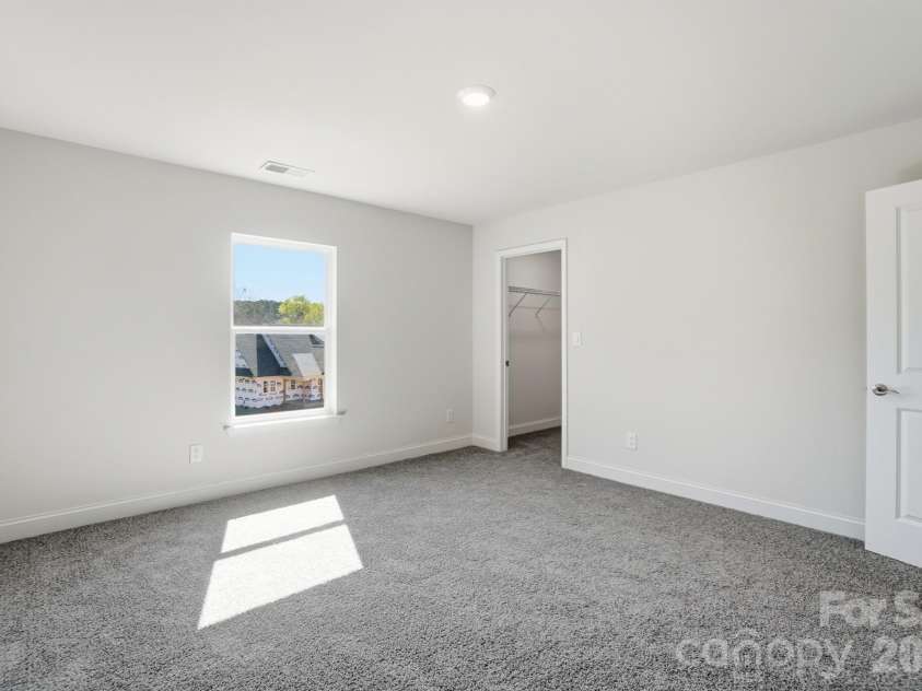 609 Muirfield Drive, Albemarle, NC 28001.  MLS# CAR4330489, YatesRealty ID 21287. 