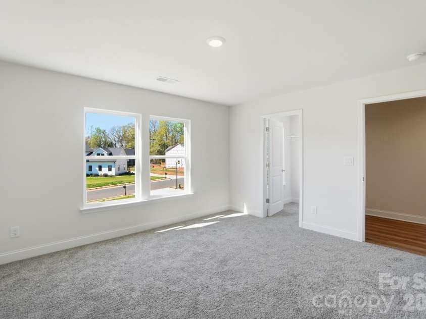 609 Muirfield Drive, Albemarle, NC 28001.  MLS# CAR4330489, YatesRealty ID 21287. 