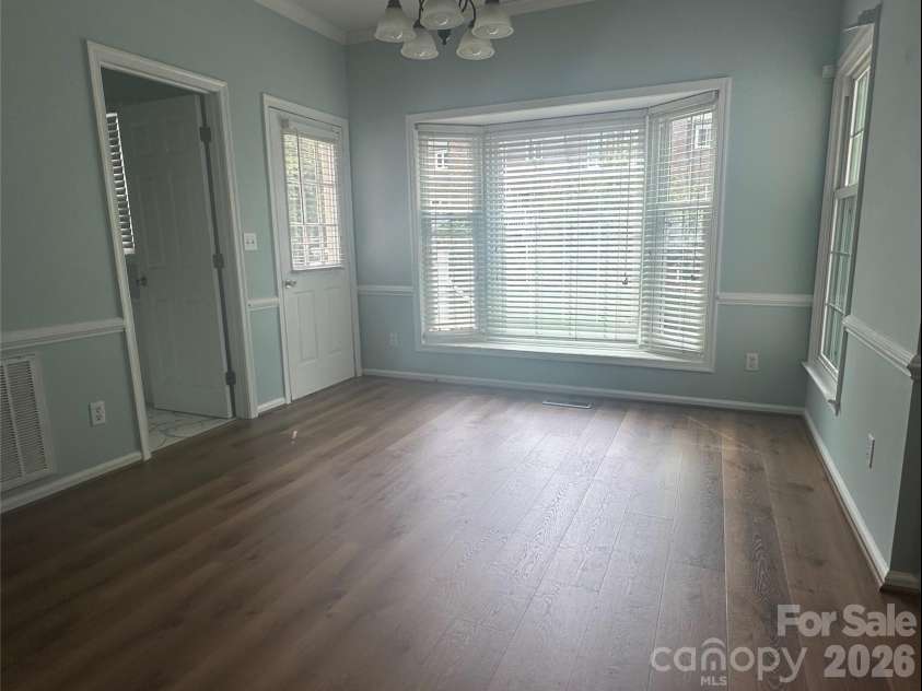 4116 Moss Brook Drive, Winston Salem, NC 27127.  MLS# CAR4380282, YatesRealty ID 21288. Dining room