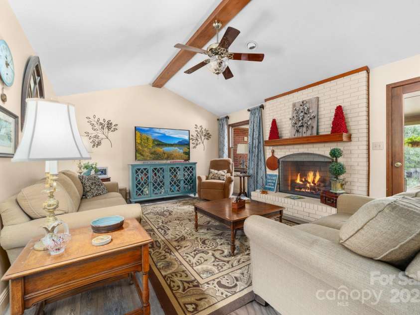7029 Forest Hills Drive, Denver, NC 28037.  MLS# CAR4272748, YatesRealty ID 21288. 