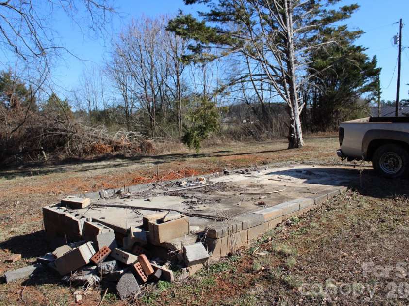 1943 Big Island Road, Rutherfordton, NC 28139.  MLS# CAR4350270, YatesRealty ID 2129. 