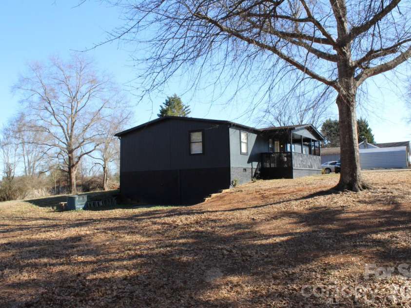 1943 Big Island Road, Rutherfordton, NC 28139.  MLS# CAR4350270, YatesRealty ID 2129. 