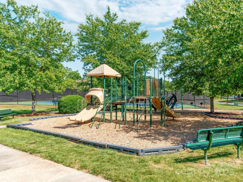 533 Montgrove Place, Concord, NC 28027.  MLS# CAR4255998, YatesRealty ID 2129. 