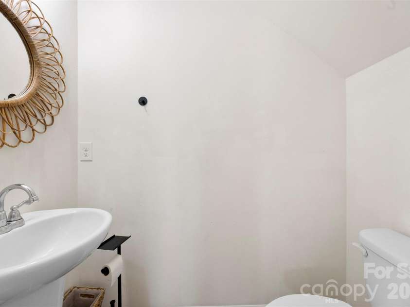 717 Lexington Drive, Albemarle, NC 28001.  MLS# CAR4345706, YatesRealty ID 21291. Half bath downstairs! 