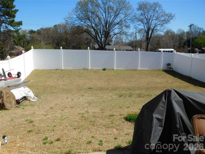 8112 Clairwood Drive, Charlotte, NC 28269.  MLS# CAR4363469, YatesRealty ID 21292. 
