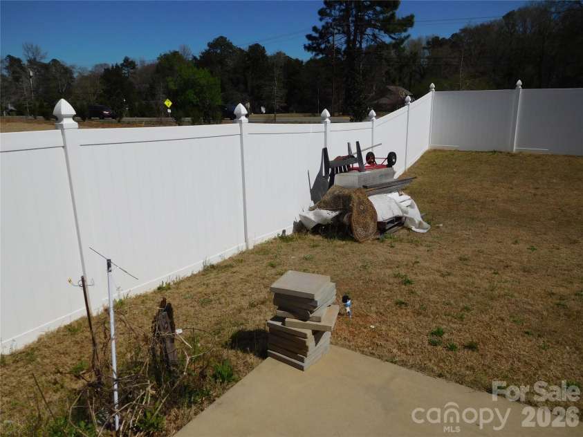 8112 Clairwood Drive, Charlotte, NC 28269.  MLS# CAR4363469, YatesRealty ID 21292. 