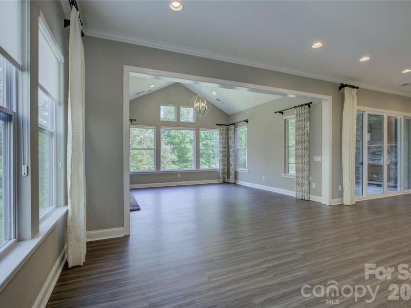 15512 Aviary Orchard Way, Charlotte, NC 28278.  MLS# CAR4372360, YatesRealty ID 21293. 