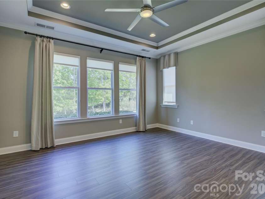 15512 Aviary Orchard Way, Charlotte, NC 28278.  MLS# CAR4372360, YatesRealty ID 21293. 