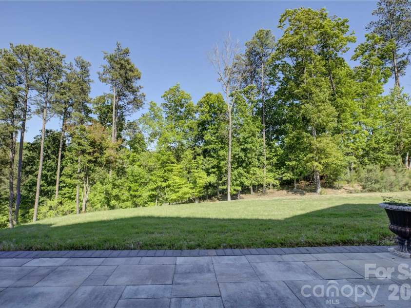 15512 Aviary Orchard Way, Charlotte, NC 28278.  MLS# CAR4372360, YatesRealty ID 21293. 