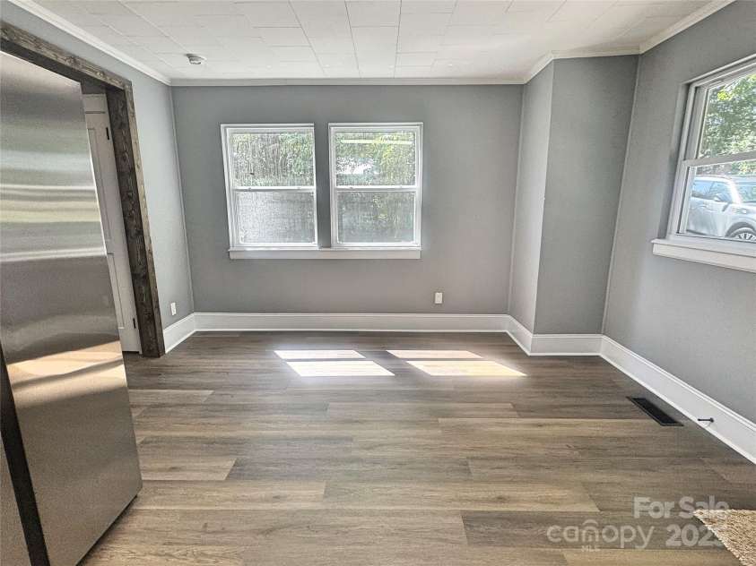 201 Barnes Lane, Stony Point, NC 28678.  MLS# CAR4273779, YatesRealty ID 21293. 