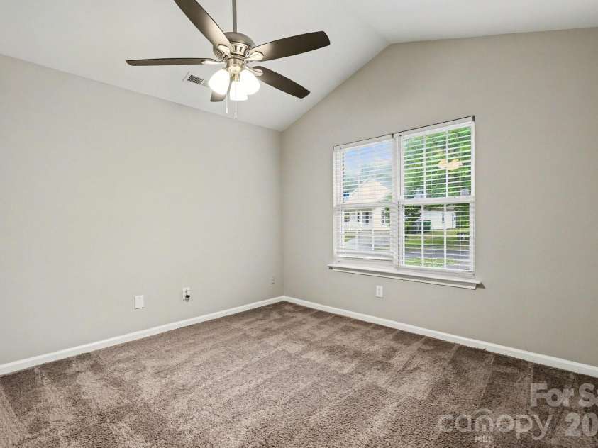 2116 Lauren Elizabeth Court, Charlotte, NC 28214.  MLS# CAR4375317, YatesRealty ID 21296. 