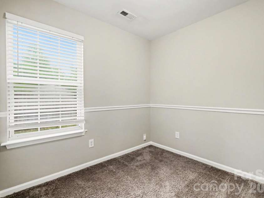 2116 Lauren Elizabeth Court, Charlotte, NC 28214.  MLS# CAR4375317, YatesRealty ID 21296. 